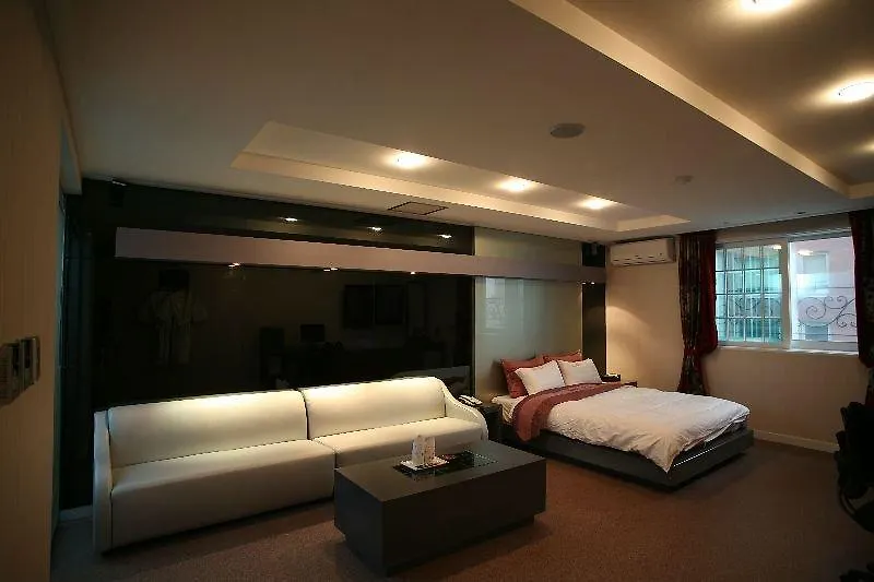 Amourex Seoul Hotel